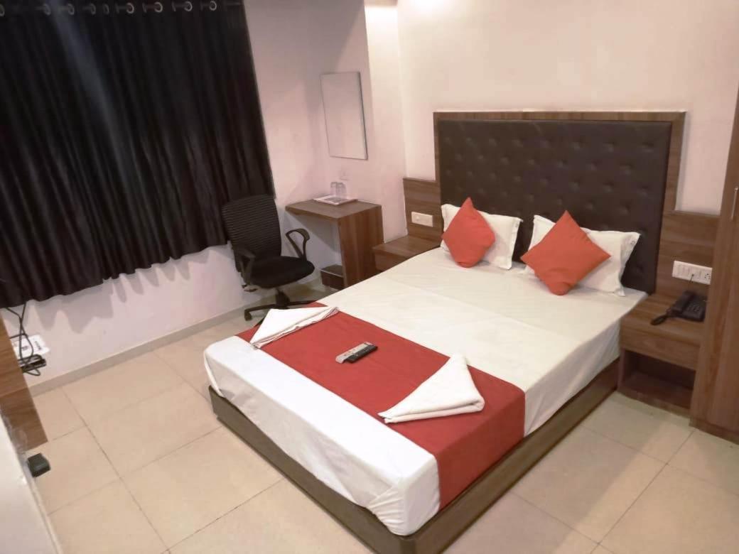 Sai Deep Lodging Navi Mumbai Exterior foto